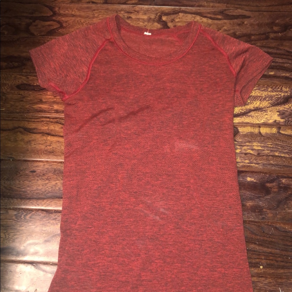 Lululemon swiftly tech shirt